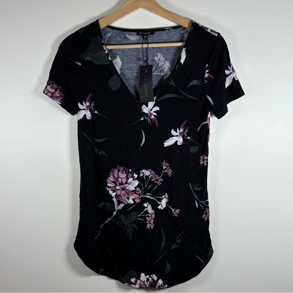 NWT Dynamite Women’s Black V-Neck Tunic T-Shirt, Pink & Purple Floral, Size XS